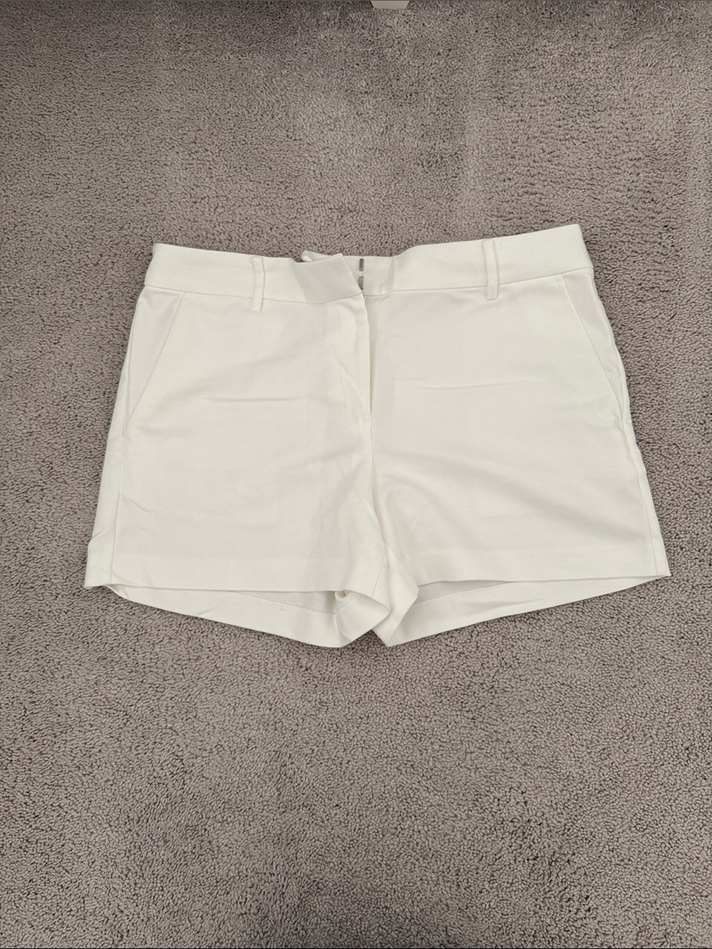 Loft Outlet Women’s White Tailored High-Rise Shorts